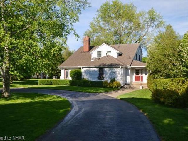 28 Princess St