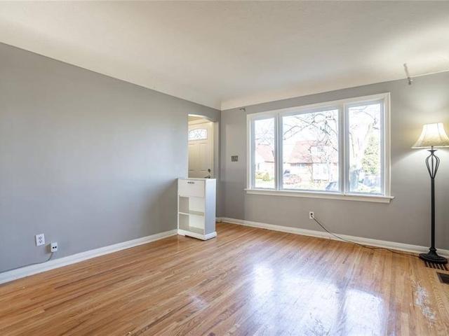22 Cheryl Ave