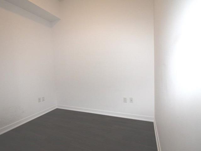 1006 - 85 Robinson St