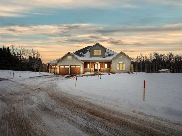 22 Country Meadows Dr
