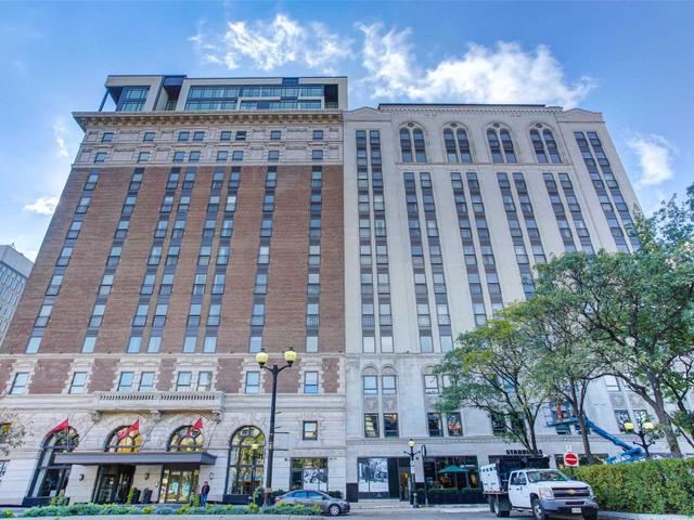 PH12 - 118 King St E