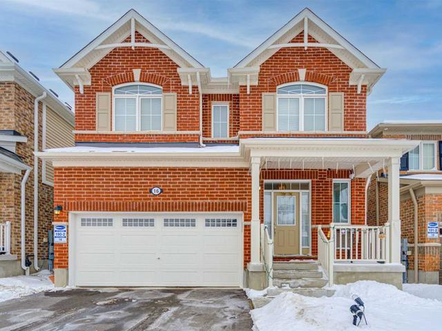 16 Wannamaker Cres