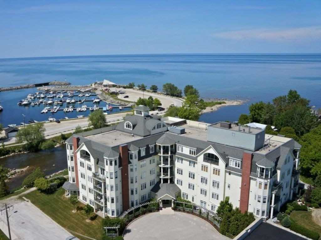 303 10 Bay St, Thornbury Terminated, X5150086 Condos.ca