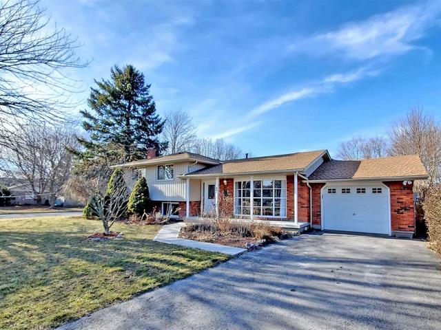 2 Colonel Butler Cres