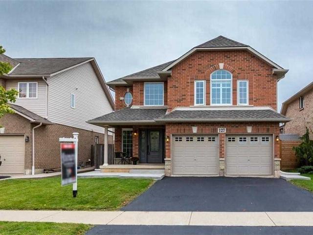 127 Bocelli Cres