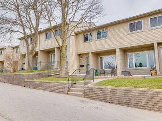 18 - 15 Green Valley Dr