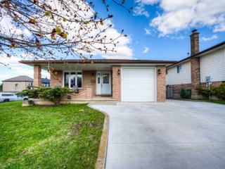 110 Lisbon Pines Dr