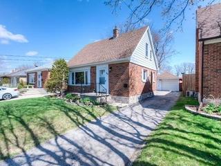 64 North Dr