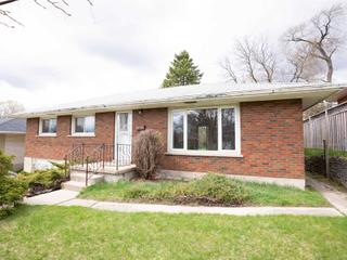 60 Ravine Dr