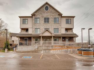3F - 255 Maitland St