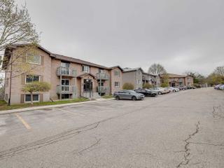 303 - 266 Overlea Dr