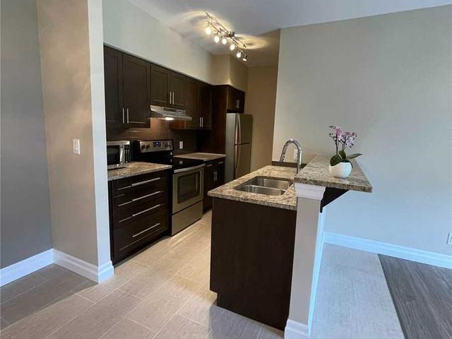 103 - 250 Manning Rd