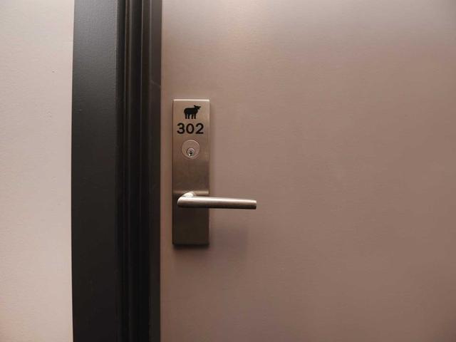 302 - 203 Catherine St