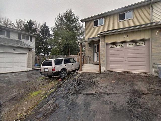 92 Golden Orchard Dr