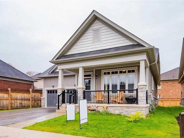 129 Anne St