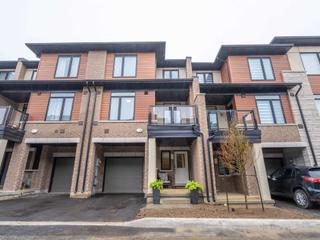 127 - 590 North Service Rd