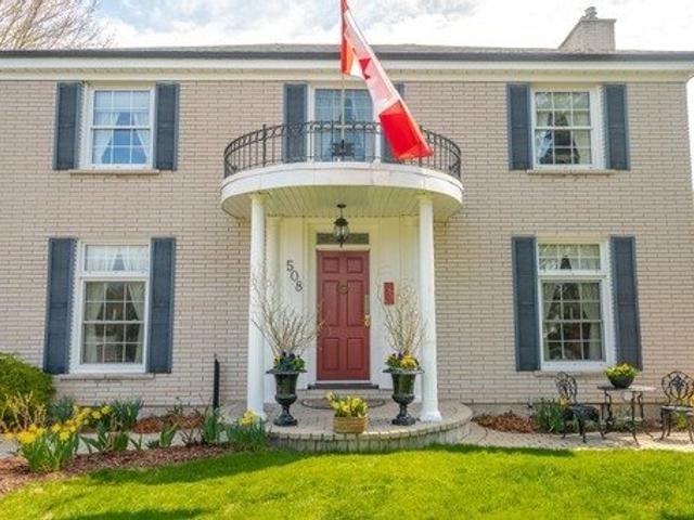 508 Mississauga St