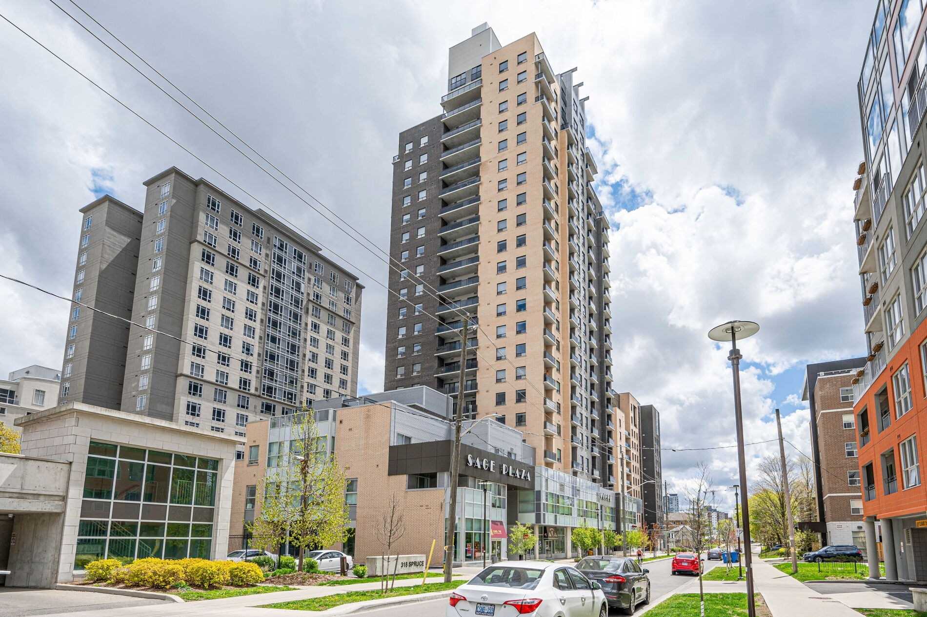 907 318 Spruce St, Waterloo Sold, X5232196 Condos.ca