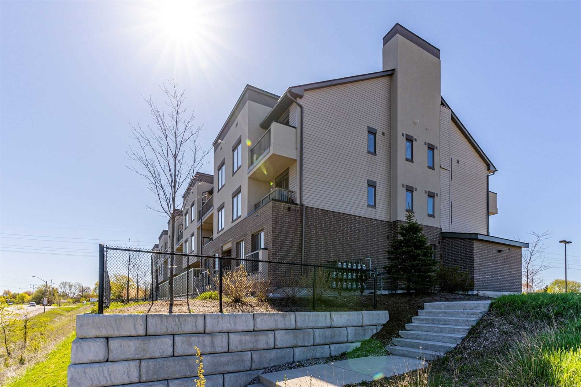 35 350 Fisher Mills Rd, Cambridge Sold, X5233394 Condos.ca
