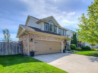 40 Sweeney Cres