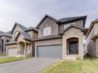 6 Bethune Ave