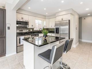 134 Peach Blossom Cres