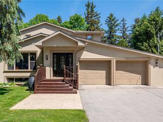 4 Peter St