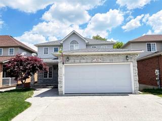 32 Foxmeadow Rd
