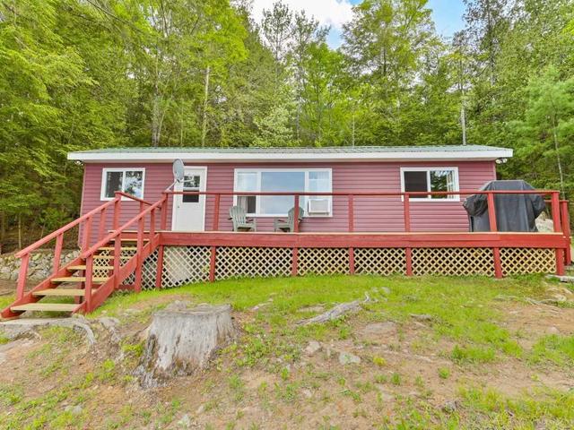 1111 North Pinnacle Point Lane