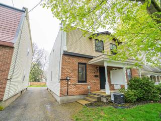 458 Margaret St
