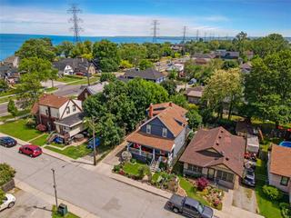 2 Clare Ave