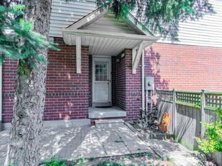 25 Thornlodge Dr
