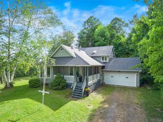 627 Woodhill Rd