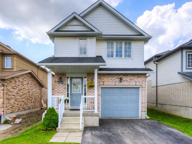 241 Mountain Laurel Cres