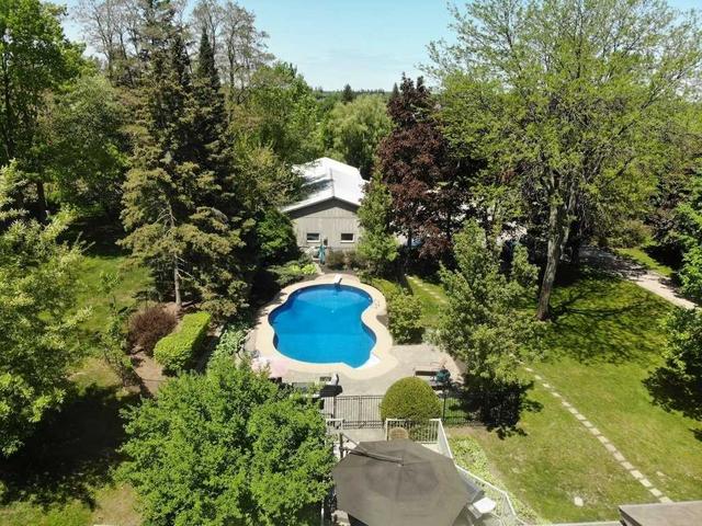 297 Concession 5 Rd E