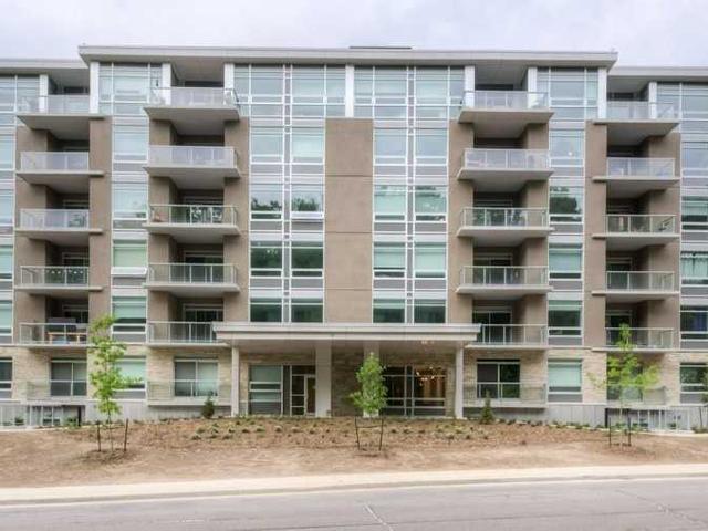 401 - 455 Charlton Ave E