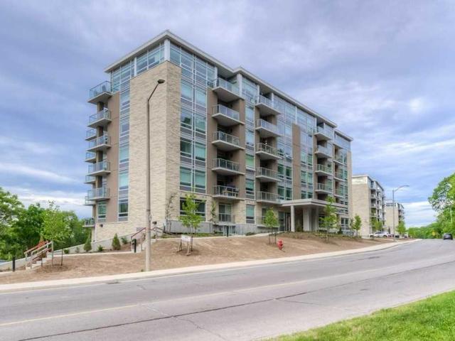 401 - 455 Charlton Ave E