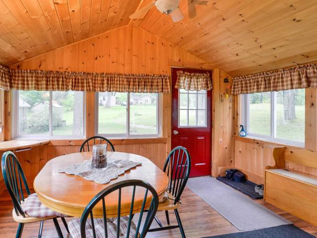 3 - 1168 Moon River Rd