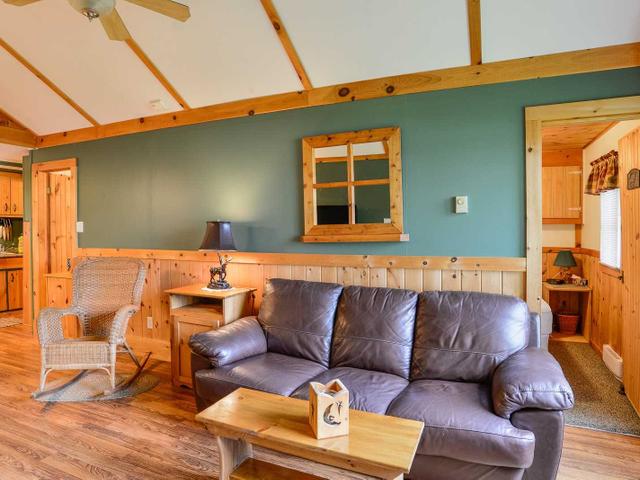 3 - 1168 Moon River Rd