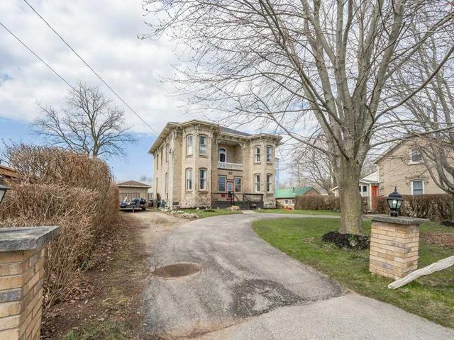 16 York St