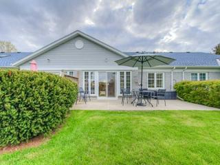 3 - 21 Foell St