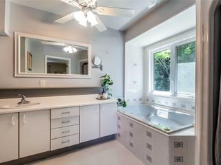 250 Driftwood Dr