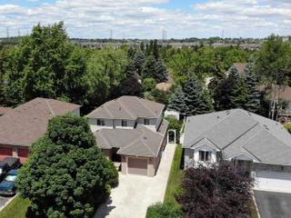 13 Whiterock Ave