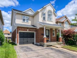 74 Blue Lace Cres