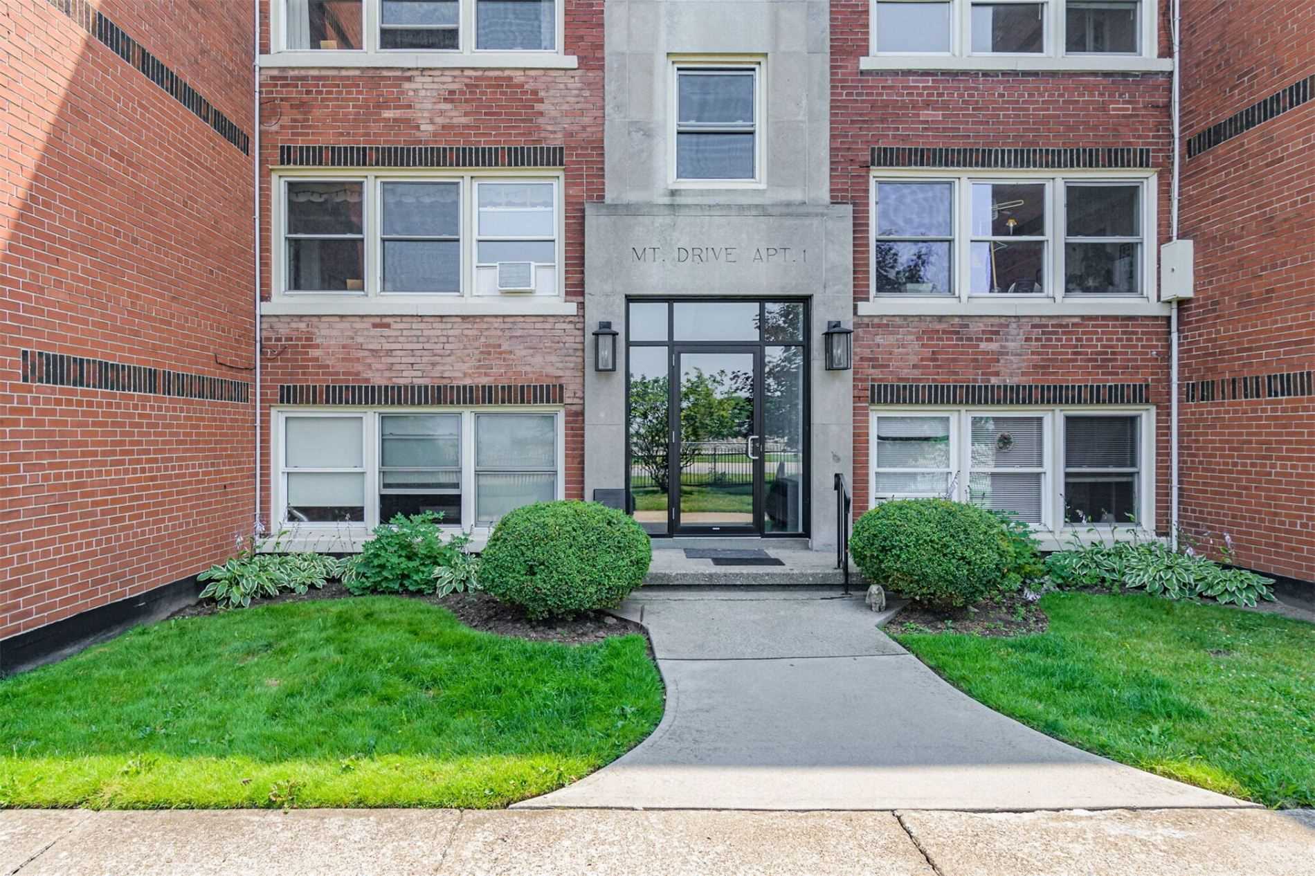 308C 5 East 36th St, Hamilton For Sale 279,900 Condos.ca