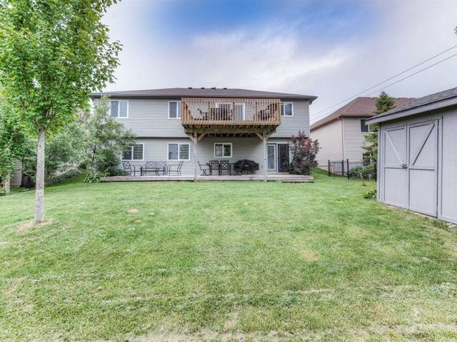 100 Reiner Cres