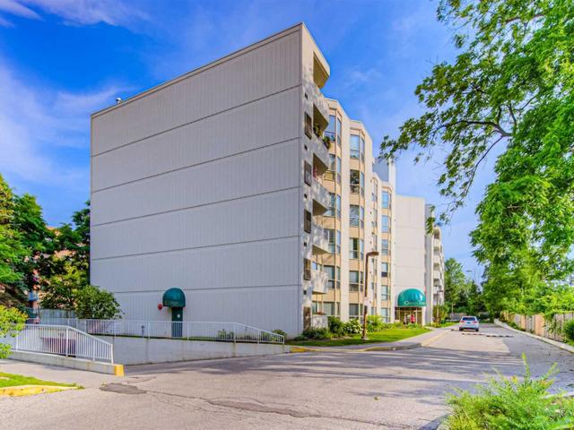 205 - 3267 King St E