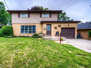 8 Hearth Cres
