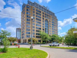 905 - 150 Queen St S