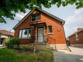 360 Highland Rd E